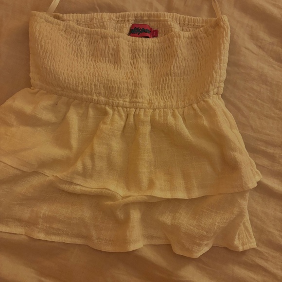 Edikted Linen Ruffled Tube Top - Picture 2 of 3